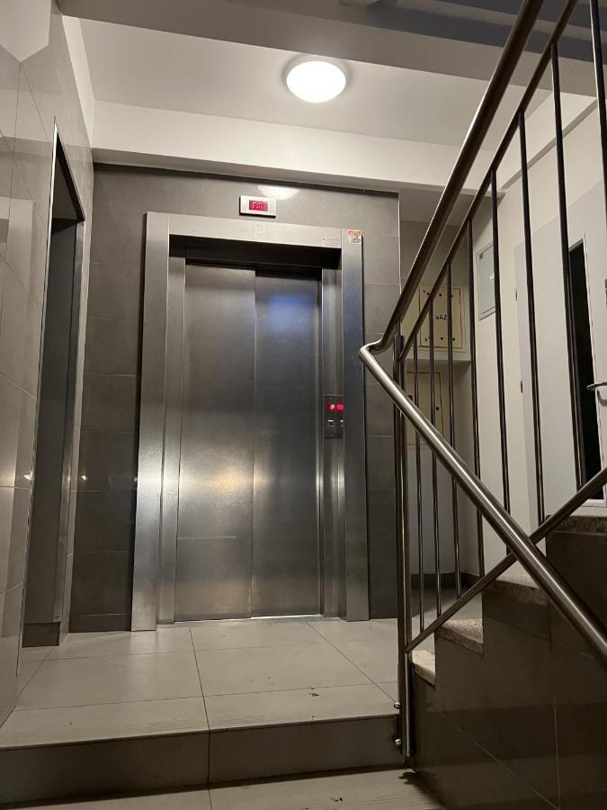 Center Powisle 3 10th Floor View Apartment Warsaw